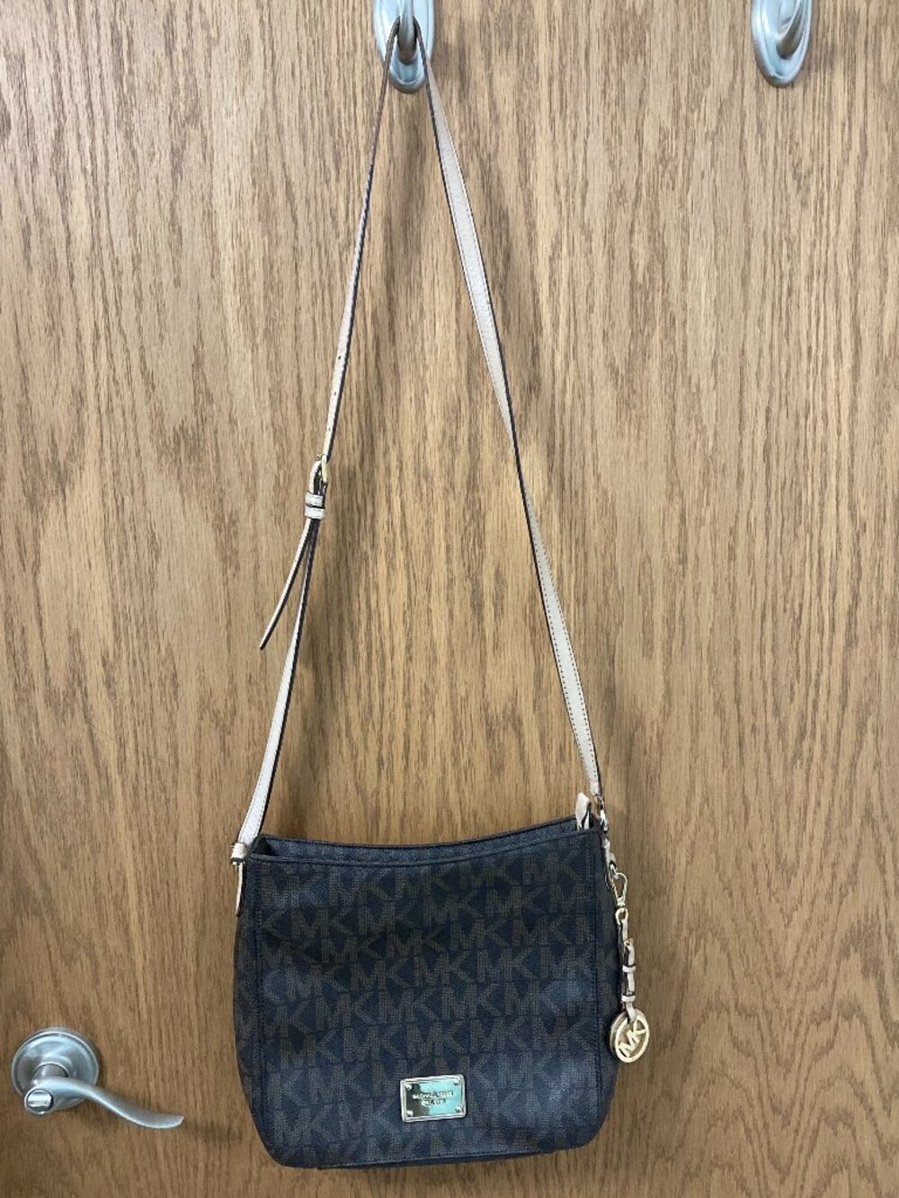 Michael Kors Jet Set Brown Crossbody Messenger Purse Bag